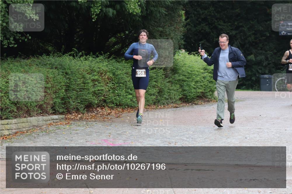 13.09.2026 - Stadtparktriathlon Emre Sener http://msf.ph/oto/10267196 13.09.2026 13:21:57 Laufen 959, 11, 959, 1086, 1178 meine-sportfotos.de