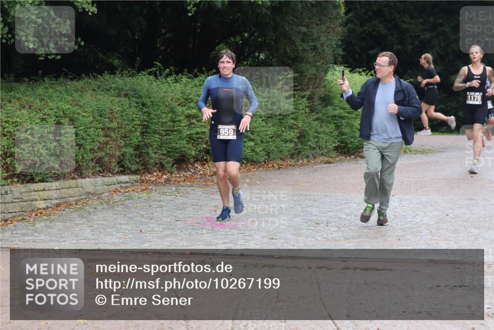 13.09.2026 - Stadtparktriathlon Emre Sener http://msf.ph/oto/10267199 13.09.2026 13:21:58 Laufen 959, 1178, 959, 1031, 1086, 1178 meine-sportfotos.de