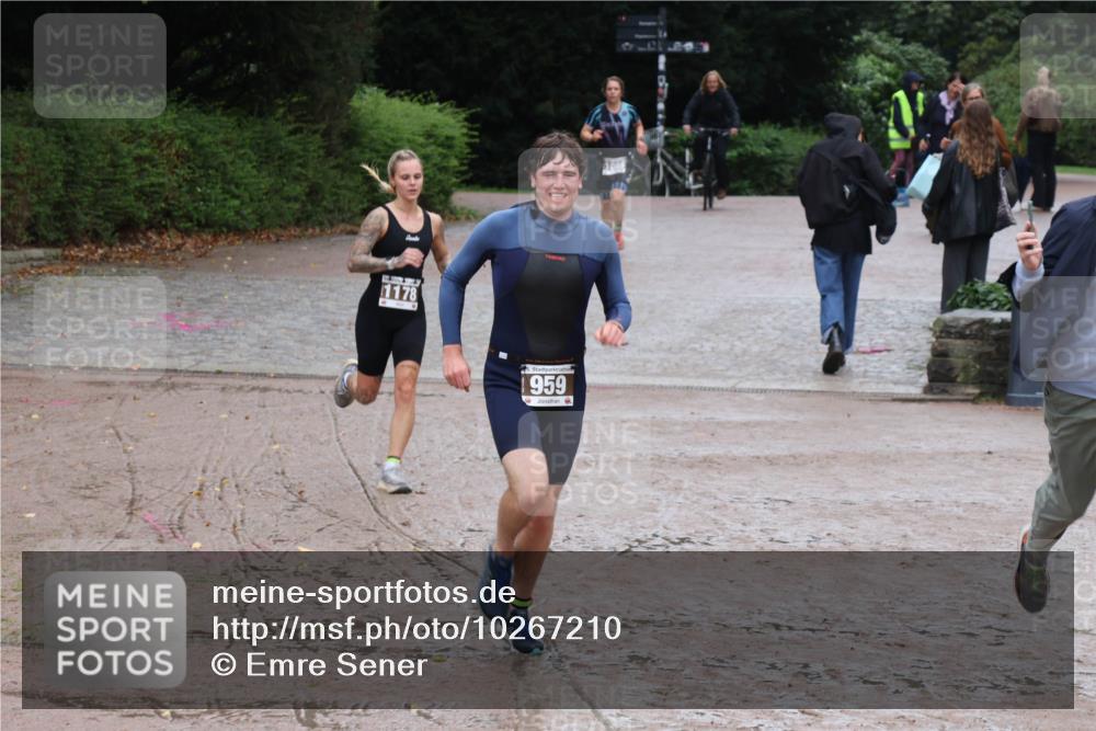 13.09.2026 - Stadtparktriathlon Emre Sener http://msf.ph/oto/10267210 13.09.2026 13:22:03 Laufen 1178, 959, 959, 1031, 1086, 1178 meine-sportfotos.de