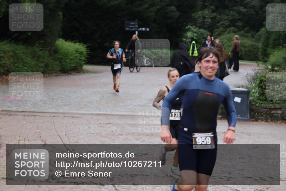 13.09.2026 - Stadtparktriathlon Emre Sener http://msf.ph/oto/10267211 13.09.2026 13:22:04 Laufen 178, 1959, 959, 1031, 1086, 1178 meine-sportfotos.de