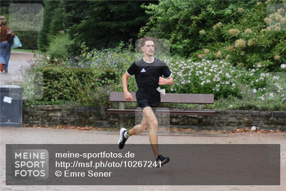 13.09.2026 - Stadtparktriathlon Emre Sener http://msf.ph/oto/10267241 13.09.2026 13:22:24 Laufen 1031 meine-sportfotos.de