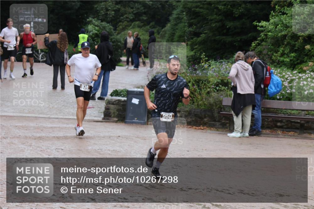 13.09.2026 - Stadtparktriathlon Emre Sener http://msf.ph/oto/10267298 13.09.2026 13:22:59 Laufen 932, 938, 950, 938, 950, 978, 1085 meine-sportfotos.de