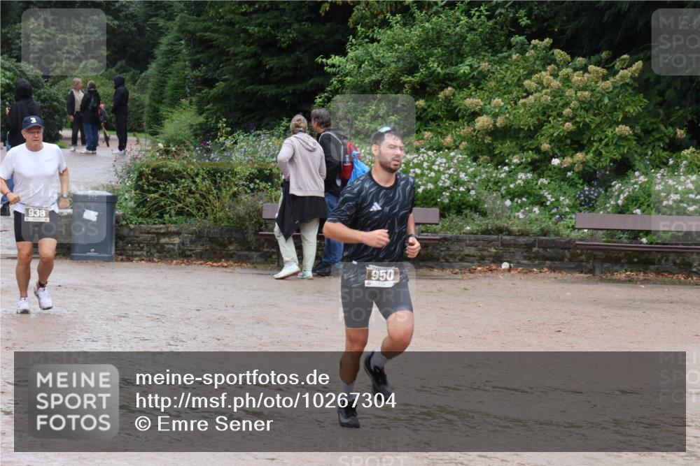 13.09.2026 - Stadtparktriathlon Emre Sener http://msf.ph/oto/10267304 13.09.2026 13:23:00 Laufen 938, 1950, 932, 938, 950, 978, 1085 meine-sportfotos.de