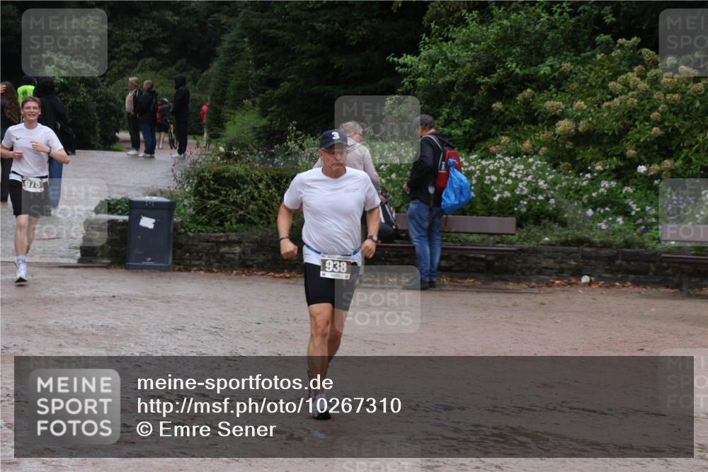 13.09.2026 - Stadtparktriathlon Emre Sener http://msf.ph/oto/10267310 13.09.2026 13:23:03 Laufen 978, 938, 932, 938, 950, 978, 1085 meine-sportfotos.de