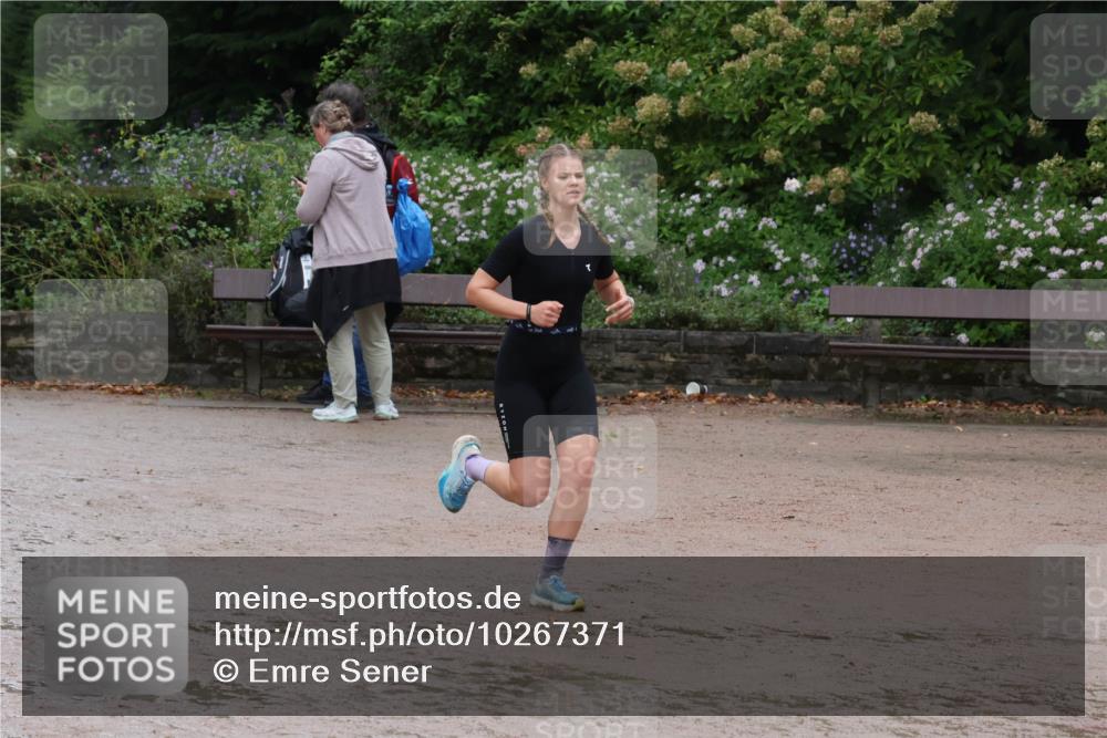 13.09.2026 - Stadtparktriathlon Emre Sener http://msf.ph/oto/10267371 13.09.2026 13:23:50 Laufen 1113, 1150, 1184 meine-sportfotos.de