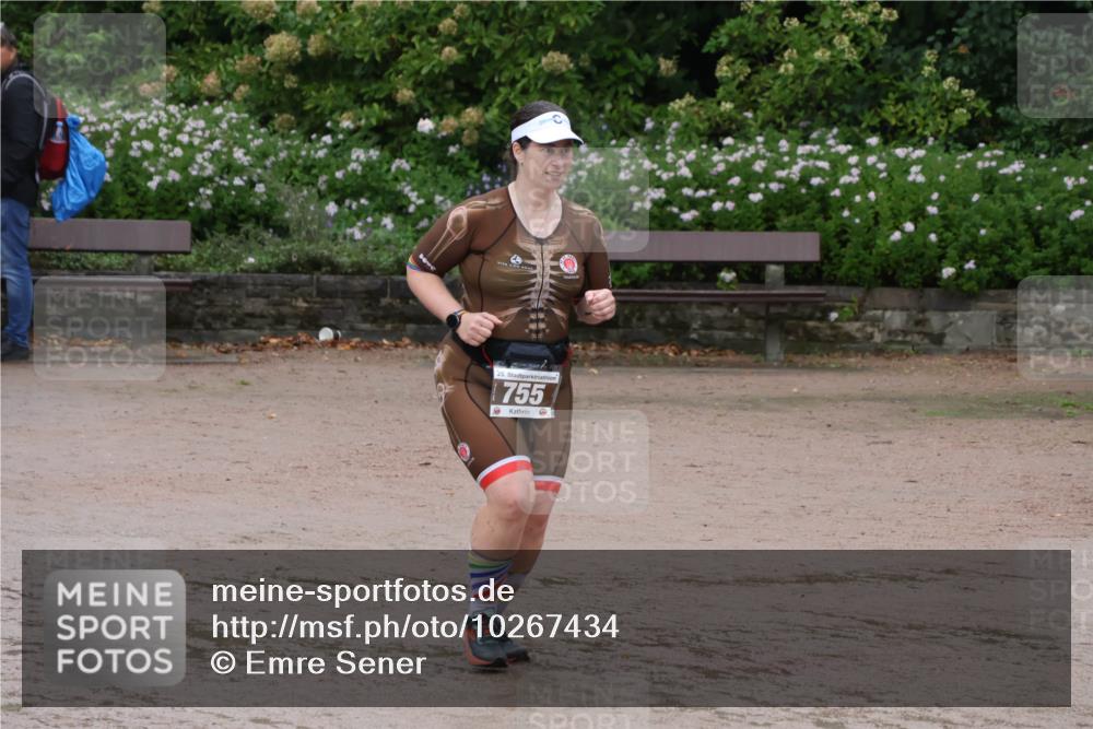 13.09.2026 - Stadtparktriathlon Emre Sener http://msf.ph/oto/10267434 13.09.2026 13:25:04 Laufen 25, 1755, 755, 1099 meine-sportfotos.de