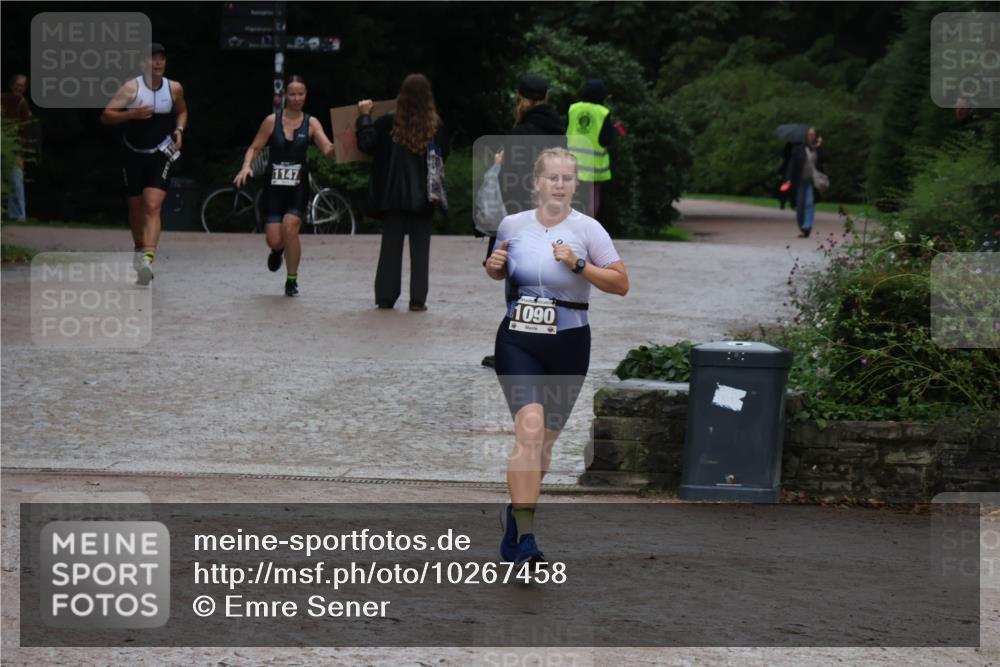 13.09.2026 - Stadtparktriathlon Emre Sener http://msf.ph/oto/10267458 13.09.2026 13:25:48 Laufen 1147, 1090, 1090, 1096, 1104, 1132, 1147, 1167 meine-sportfotos.de