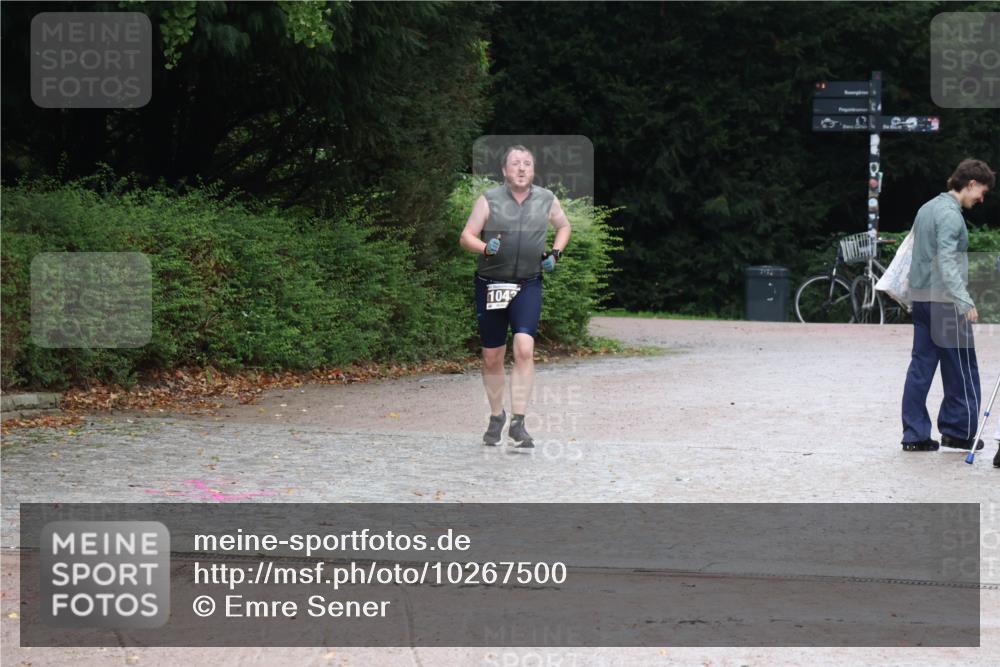 13.09.2026 - Stadtparktriathlon Emre Sener http://msf.ph/oto/10267500 13.09.2026 13:26:45 Laufen 104, 1043, 1224 meine-sportfotos.de
