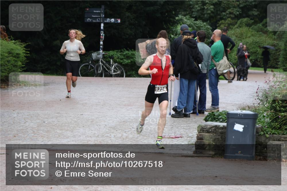 13.09.2026 - Stadtparktriathlon Emre Sener http://msf.ph/oto/10267518 13.09.2026 13:26:59 Laufen 1224, 1043, 1075, 1173, 1224 meine-sportfotos.de