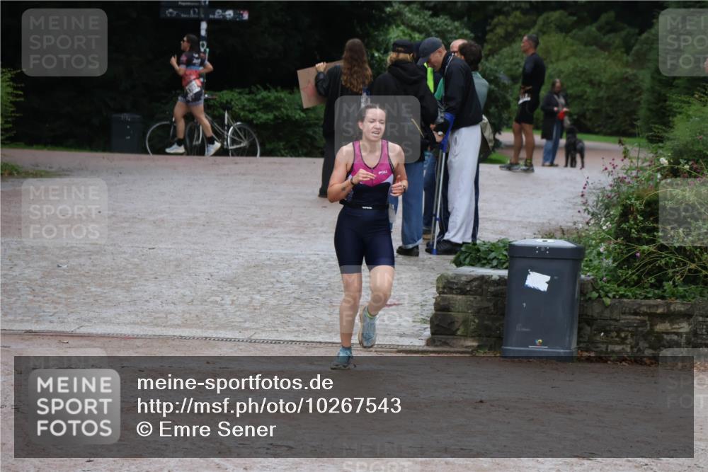 13.09.2026 - Stadtparktriathlon Emre Sener http://msf.ph/oto/10267543 13.09.2026 13:27:09 Laufen 1043, 1075, 1088, 1173, 1181 meine-sportfotos.de