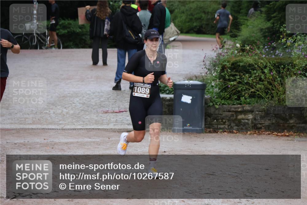 13.09.2026 - Stadtparktriathlon Emre Sener http://msf.ph/oto/10267587 13.09.2026 13:27:47 Laufen 25, 1089, 1058, 1089 meine-sportfotos.de