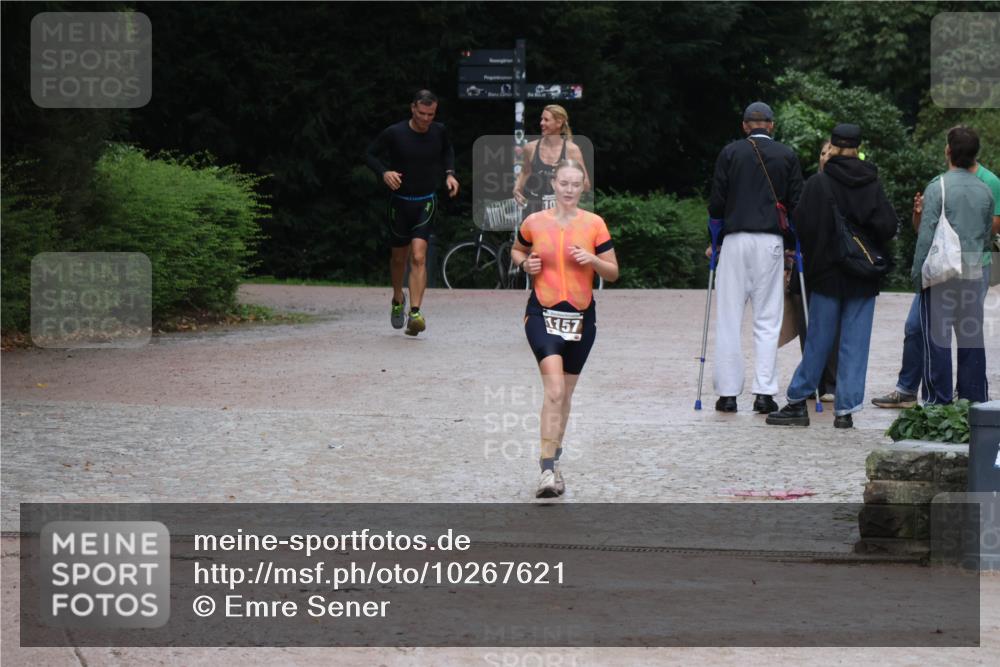 13.09.2026 - Stadtparktriathlon Emre Sener http://msf.ph/oto/10267621 13.09.2026 13:28:55 Laufen 10, 157, 1073, 1157 meine-sportfotos.de