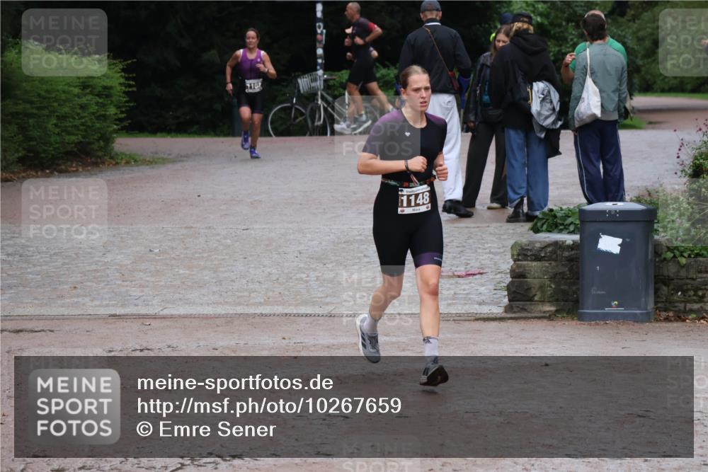 13.09.2026 - Stadtparktriathlon Emre Sener http://msf.ph/oto/10267659 13.09.2026 13:30:06 Laufen 1102, 1148, 9, 1102, 1148 meine-sportfotos.de