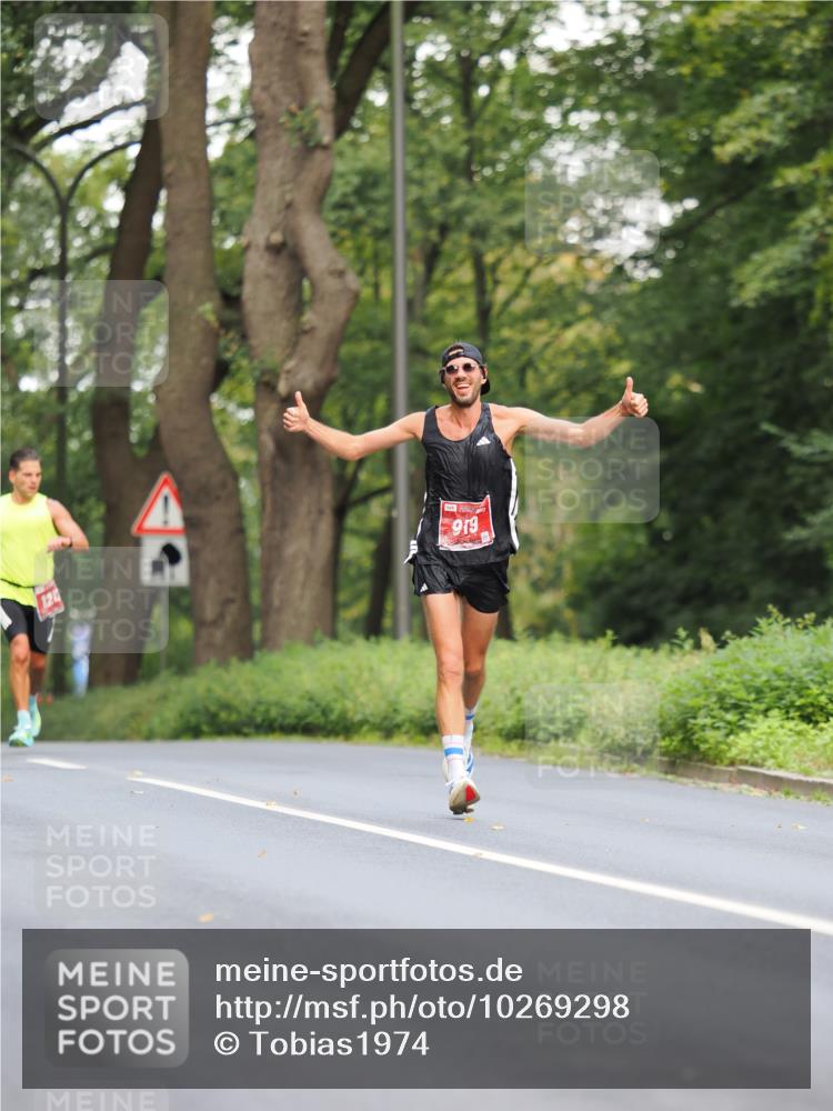 13.09.2026 - 21. swb-Marathon Bremen TobiasT http://msf.ph/oto/10269298 13.09.2026 11:30:08 Laufen 127, 919 meine-sportfotos.de