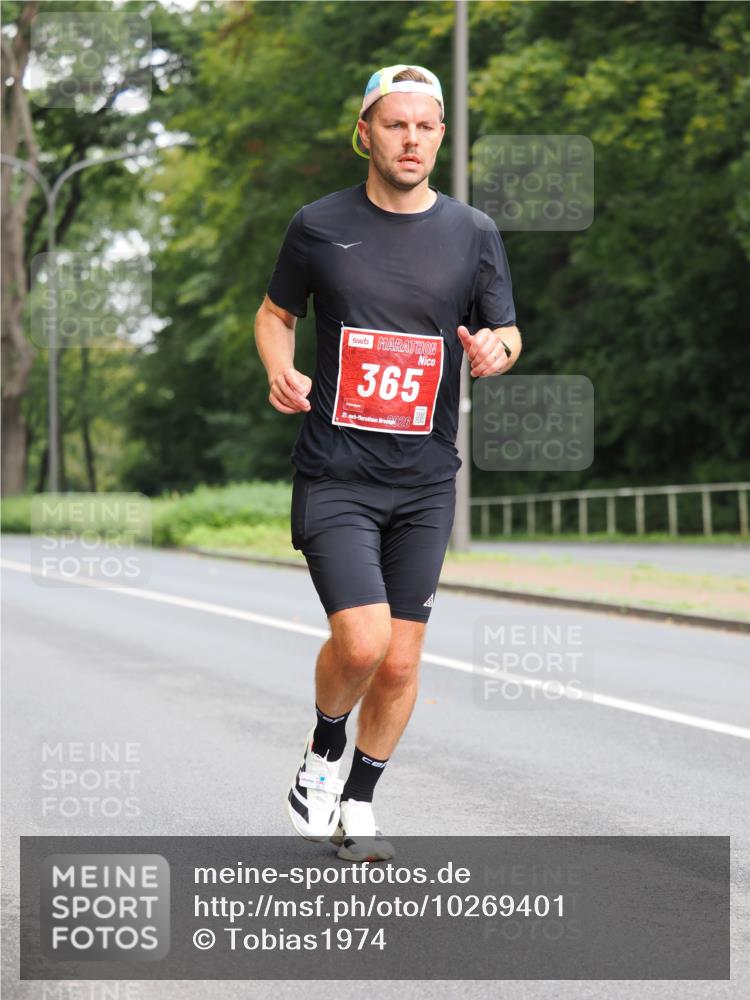 13.09.2026 - 21. swb-Marathon Bremen TobiasT http://msf.ph/oto/10269401 13.09.2026 11:36:28 Laufen 365, 21, 026 meine-sportfotos.de