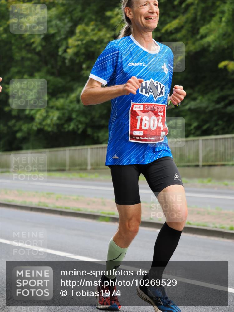 13.09.2026 - 21. swb-Marathon Bremen TobiasT http://msf.ph/oto/10269529 13.09.2026 11:38:42 Laufen 1604, 1003, 21, 26, 8, 950 meine-sportfotos.de