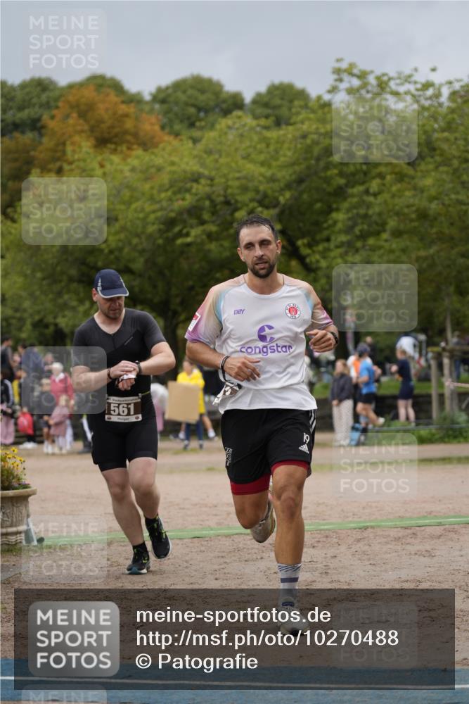 13.09.2026 - Stadtparktriathlon Patografie http://msf.ph/oto/10270488 13.09.2026 11:54:27 Ziel 275, 561, 603, 1799 meine-sportfotos.de