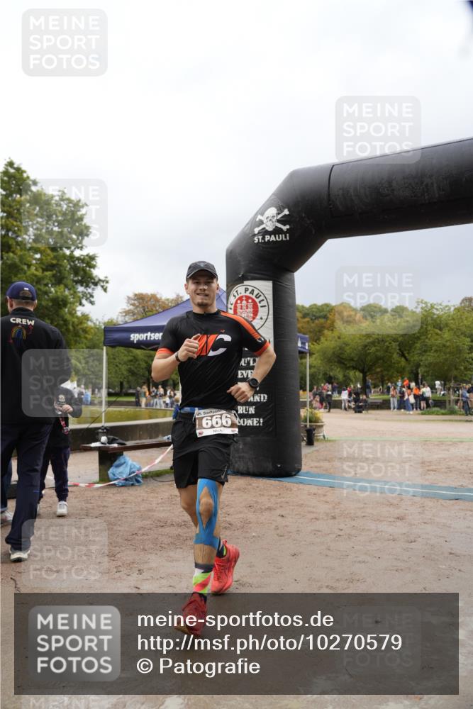 13.09.2026 - Stadtparktriathlon Patografie http://msf.ph/oto/10270579 13.09.2026 11:58:59 Ziel 666 meine-sportfotos.de