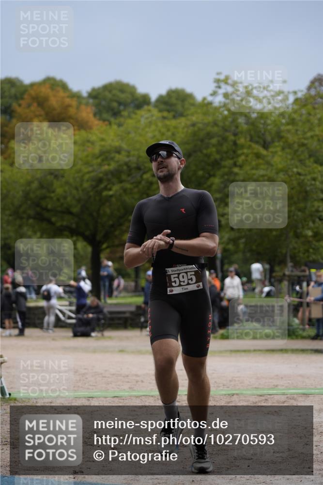 13.09.2026 - Stadtparktriathlon Patografie http://msf.ph/oto/10270593 13.09.2026 11:59:45 Ziel 595 meine-sportfotos.de