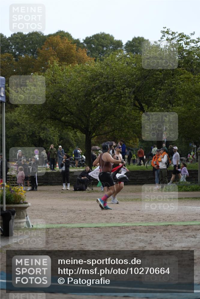 13.09.2026 - Stadtparktriathlon Patografie http://msf.ph/oto/10270664 13.09.2026 12:02:45 Ziel  meine-sportfotos.de