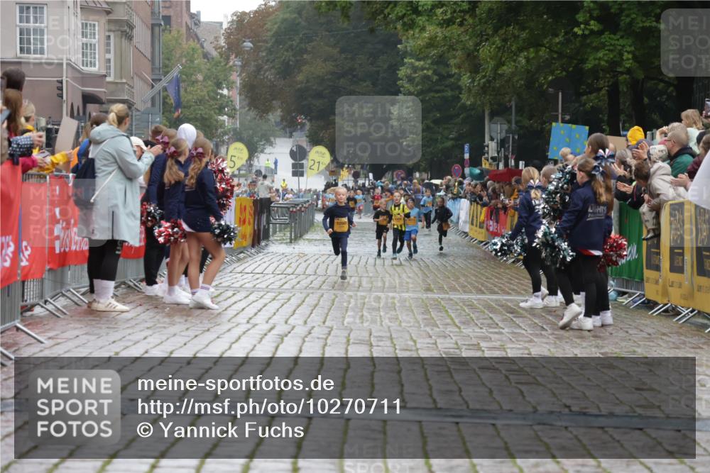 13.09.2026 - Kiel Lauf Yannick Fuchs http://msf.ph/oto/10270711 13.09.2026 08:33:05 Ziel 10988 meine-sportfotos.de