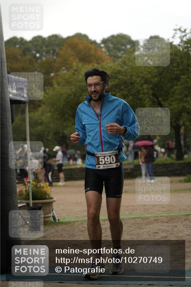 13.09.2026 - Stadtparktriathlon Patografie http://msf.ph/oto/10270749 13.09.2026 12:04:16 Ziel 590, 686 meine-sportfotos.de