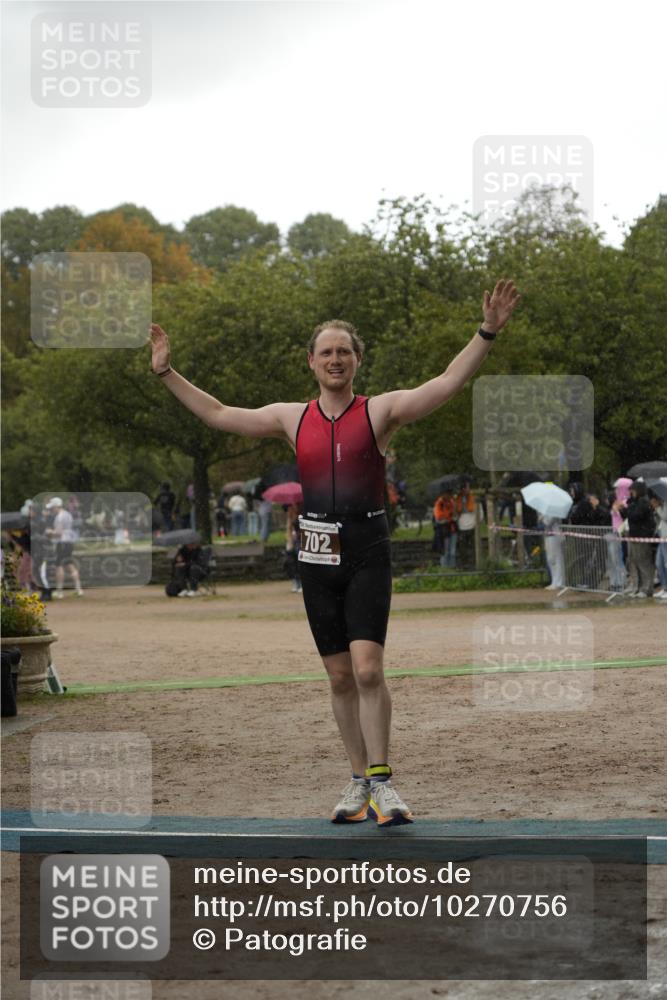 13.09.2026 - Stadtparktriathlon Patografie http://msf.ph/oto/10270756 13.09.2026 12:04:26 Ziel 702, 707 meine-sportfotos.de