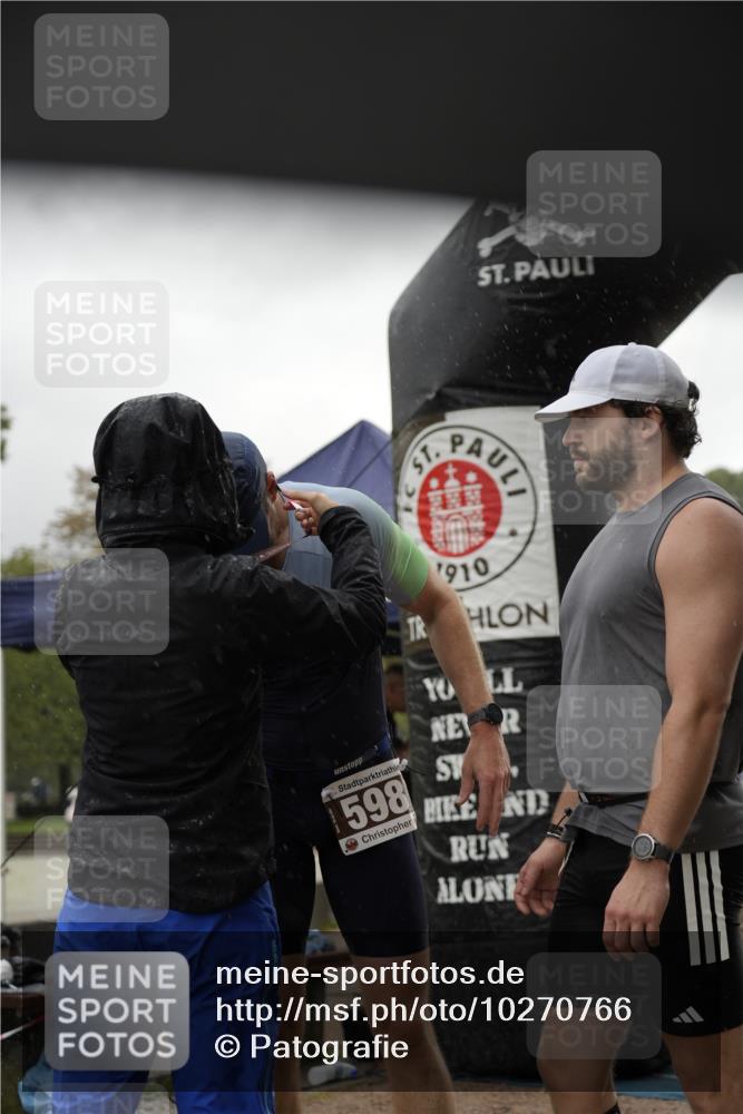 13.09.2026 - Stadtparktriathlon Patografie http://msf.ph/oto/10270766 13.09.2026 12:04:42 Ziel 598, 656 meine-sportfotos.de