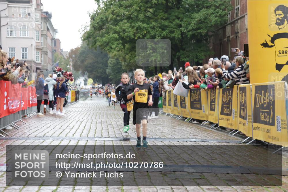 13.09.2026 - Kiel Lauf Yannick Fuchs http://msf.ph/oto/10270786 13.09.2026 08:33:20 Ziel 10988, 6073, 6484, 6698, 7959 meine-sportfotos.de