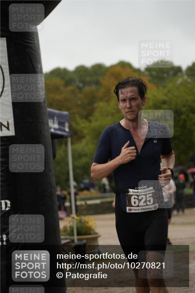 13.09.2026 - Stadtparktriathlon Patografie http://msf.ph/oto/10270821 13.09.2026 12:06:59 Ziel 375, 435, 625, 676 meine-sportfotos.de