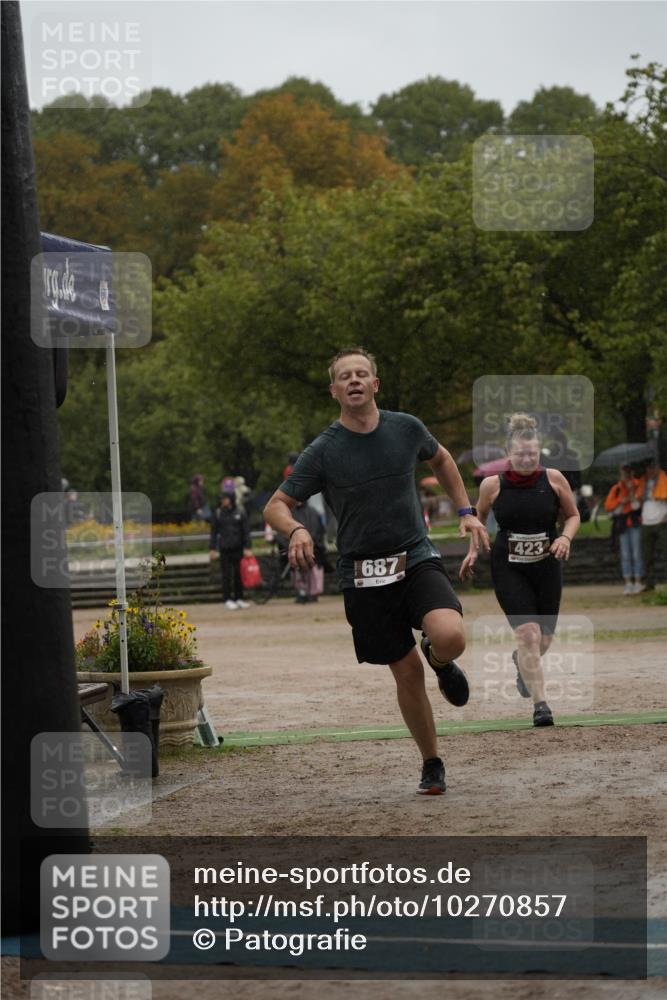 13.09.2026 - Stadtparktriathlon Patografie http://msf.ph/oto/10270857 13.09.2026 12:08:26 Ziel 423, 687 meine-sportfotos.de