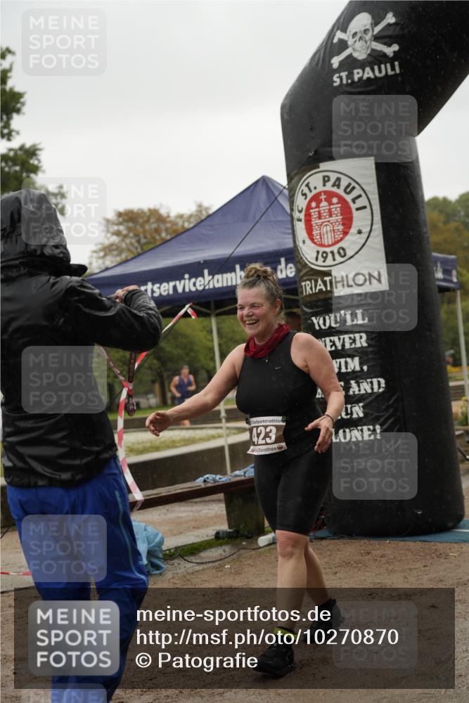13.09.2026 - Stadtparktriathlon Patografie http://msf.ph/oto/10270870 13.09.2026 12:08:32 Ziel 423, 687 meine-sportfotos.de