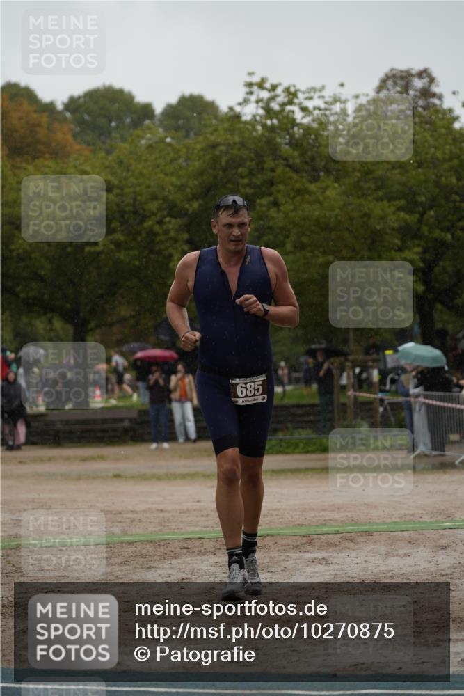 13.09.2026 - Stadtparktriathlon Patografie http://msf.ph/oto/10270875 13.09.2026 12:08:40 Ziel 685 meine-sportfotos.de