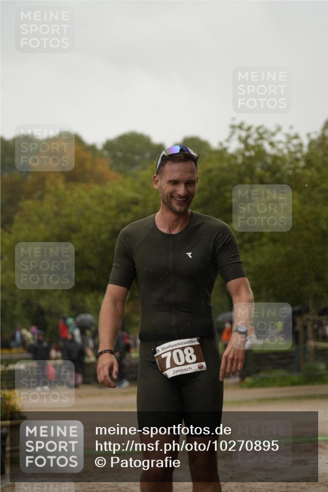 13.09.2026 - Stadtparktriathlon Patografie http://msf.ph/oto/10270895 13.09.2026 12:09:02 Ziel 657 meine-sportfotos.de