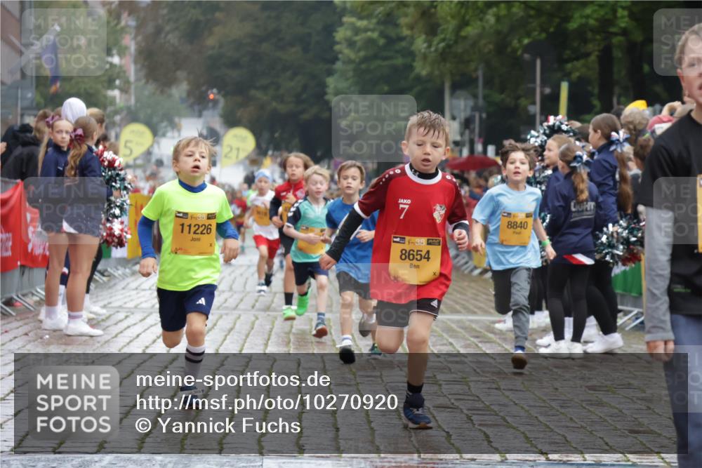 13.09.2026 - Kiel Lauf Yannick Fuchs http://msf.ph/oto/10270920 13.09.2026 08:33:33 Ziel 6073, 6484, 6698, 7959, 10988, 743, 1711, 2477, 3220, 4080, 8602, 8654, 8840, 9418, 9670, 11226, 11404 meine-sportfotos.de