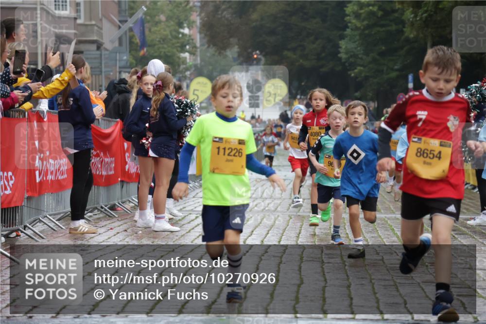 13.09.2026 - Kiel Lauf Yannick Fuchs http://msf.ph/oto/10270926 13.09.2026 08:33:34 Ziel 6073, 6484, 6698, 7959, 10988, 743, 1711, 2477, 3220, 4080, 8602, 8654, 8840, 9418, 9670, 11226, 11404 meine-sportfotos.de