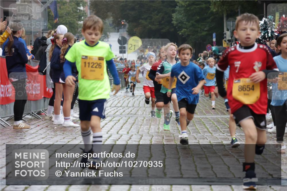 13.09.2026 - Kiel Lauf Yannick Fuchs http://msf.ph/oto/10270935 13.09.2026 08:33:34 Ziel 6073, 6484, 6698, 7959, 10988, 743, 1711, 2477, 3220, 4080, 8602, 8654, 8840, 9418, 9670, 11226, 11404 meine-sportfotos.de