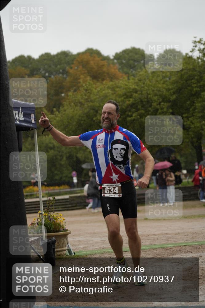 13.09.2026 - Stadtparktriathlon Patografie http://msf.ph/oto/10270937 13.09.2026 12:10:25 Ziel 634 meine-sportfotos.de