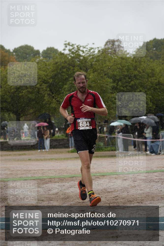 13.09.2026 - Stadtparktriathlon Patografie http://msf.ph/oto/10270971 13.09.2026 12:11:28 Ziel 606, 629, 684 meine-sportfotos.de