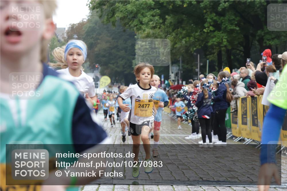 13.09.2026 - Kiel Lauf Yannick Fuchs http://msf.ph/oto/10270983 13.09.2026 08:33:41 Ziel 1711, 3220, 6698, 7959, 11404, 6073, 6484, 10988, 743, 1295, 2477, 4080, 6351, 7041, 8602, 8654, 8840, 9418, 9670, 10172, 11008, 11226, 11664 meine-sportfotos.de