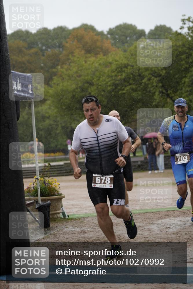 13.09.2026 - Stadtparktriathlon Patografie http://msf.ph/oto/10270992 13.09.2026 12:11:54 Ziel 626, 678, 703 meine-sportfotos.de