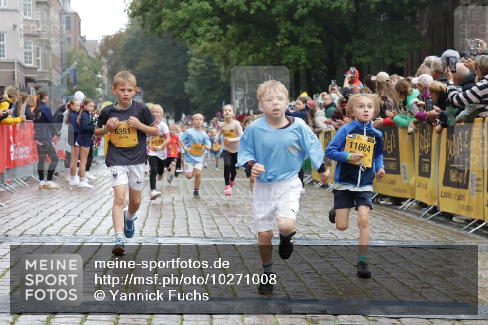13.09.2026 - Kiel Lauf Yannick Fuchs http://msf.ph/oto/10271008 13.09.2026 08:33:46 Ziel 743, 1711, 3220, 4080, 8602, 8654, 8840, 9670, 11226, 11404, 6073, 6484, 6698, 7959, 10988, 1058, 1295, 1924, 2477, 2851, 4146, 4839, 6351, 7041, 7567, 8179, 9418, 10172, 11008, 11664 meine-sportfotos.de
