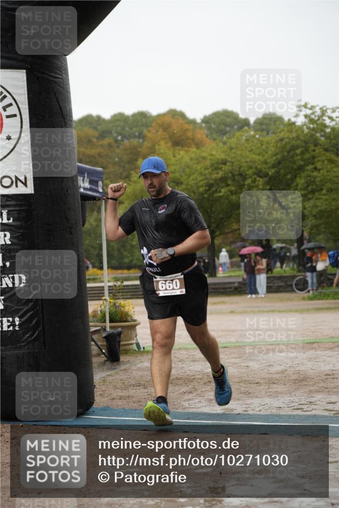 13.09.2026 - Stadtparktriathlon Patografie http://msf.ph/oto/10271030 13.09.2026 12:13:13 Ziel 660, 1797 meine-sportfotos.de