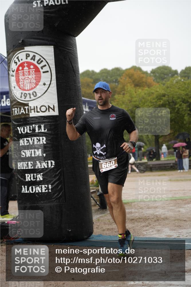 13.09.2026 - Stadtparktriathlon Patografie http://msf.ph/oto/10271033 13.09.2026 12:13:13 Ziel 660, 1797 meine-sportfotos.de