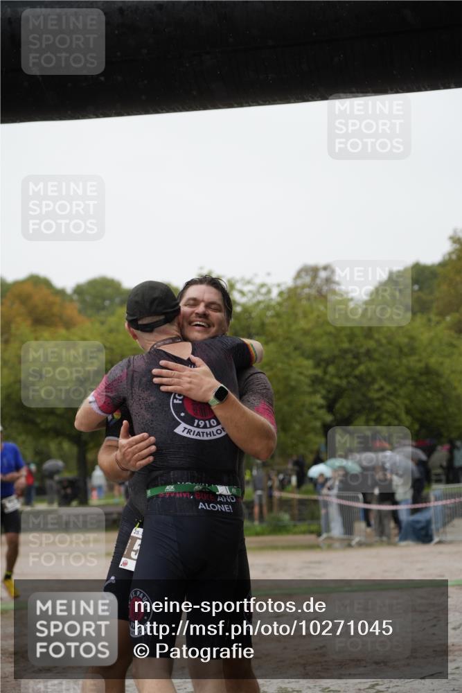 13.09.2026 - Stadtparktriathlon Patografie http://msf.ph/oto/10271045 13.09.2026 12:13:59 Ziel 562, 649 meine-sportfotos.de