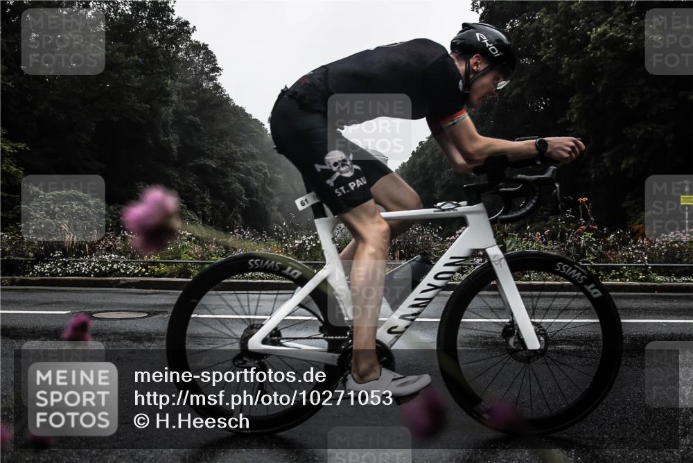 13.09.2026 - Stadtparktriathlon H.Heesch http://msf.ph/oto/10271053 13.09.2026 08:48:40 Radfahren 10, 25, 49, 61 meine-sportfotos.de