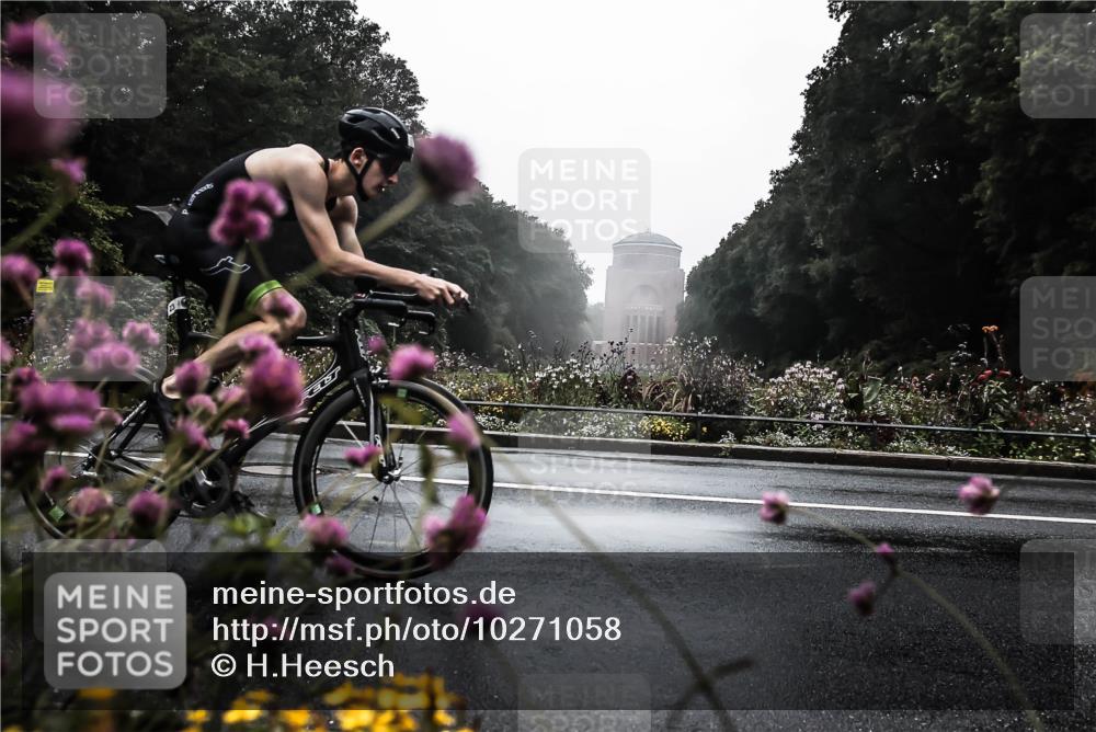 13.09.2026 - Stadtparktriathlon H.Heesch http://msf.ph/oto/10271058 13.09.2026 08:48:51 Radfahren 23 meine-sportfotos.de