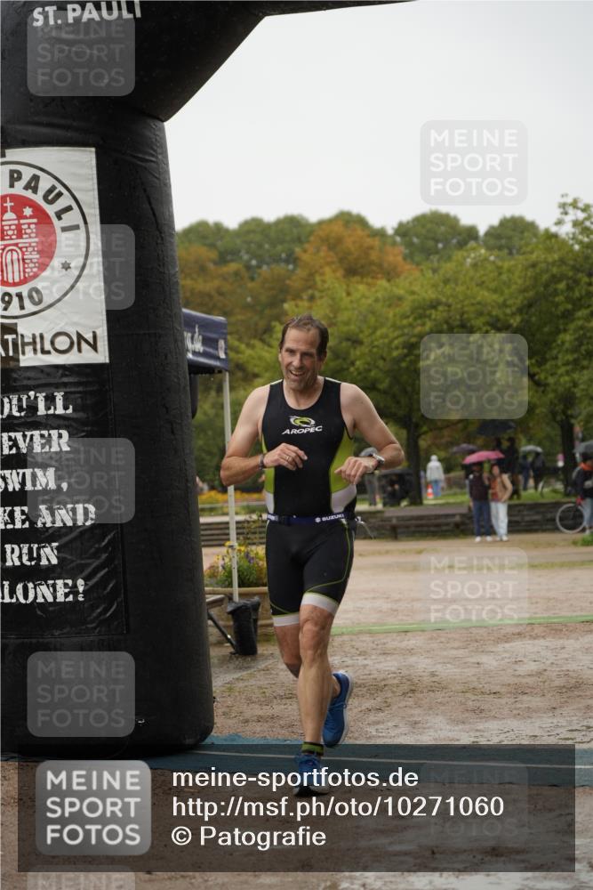 13.09.2026 - Stadtparktriathlon Patografie http://msf.ph/oto/10271060 13.09.2026 12:14:14 Ziel 612, 697 meine-sportfotos.de