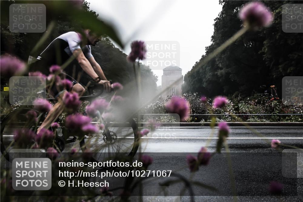 13.09.2026 - Stadtparktriathlon H.Heesch http://msf.ph/oto/10271067 13.09.2026 08:49:13 Radfahren 19 meine-sportfotos.de