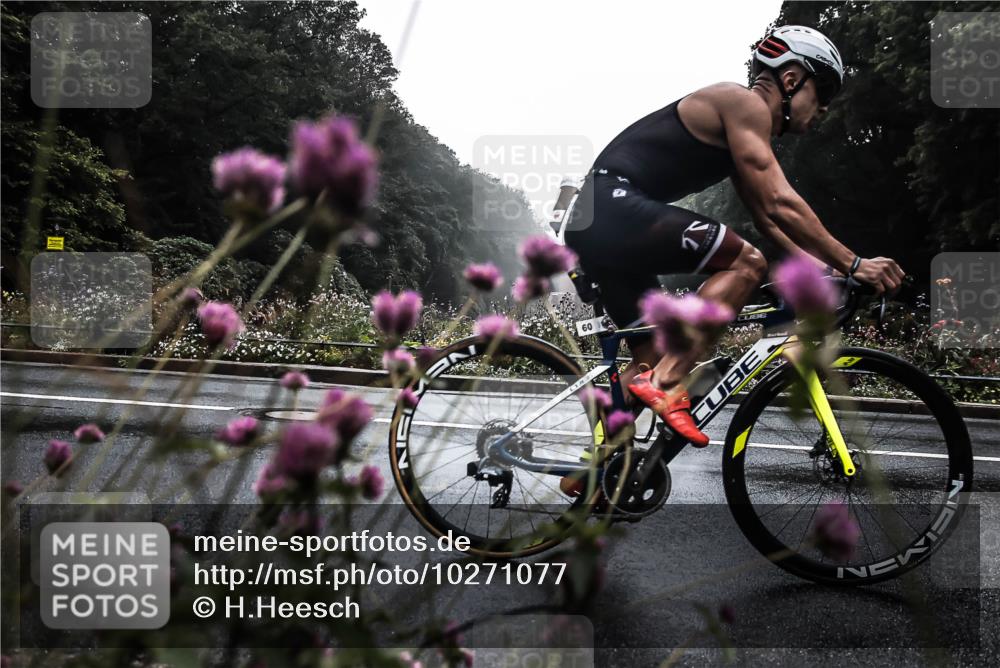 13.09.2026 - Stadtparktriathlon H.Heesch http://msf.ph/oto/10271077 13.09.2026 08:49:26 Radfahren 47, 60, 74 meine-sportfotos.de